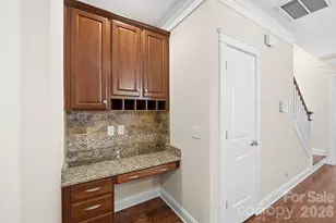 717 E 8th St, Charlotte, NC 28202 - Photo 19