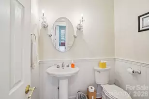 302 Davy Crockett Dr, Maggie Valley, NC 28751 - Photo 21
