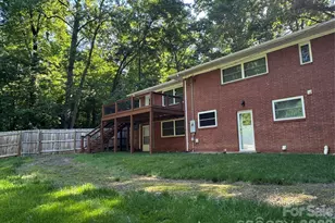 7328 Everett Dr, Charlotte, NC 28214 - Photo 5