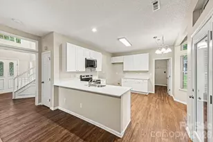4619 Kirkgard Trail, Charlotte, NC 28269 - Photo 19