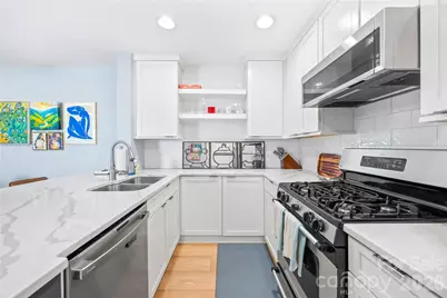 718 W Trade Street #603, Charlotte, NC 28202 - Photo 5