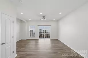 6621 Tor Dr, Charlotte, NC 28269 - Photo 9