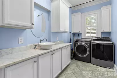 8 College Street, York, SC 29745 - Photo 33