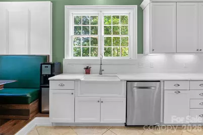 8 College Street, York, SC 29745 - Photo 27