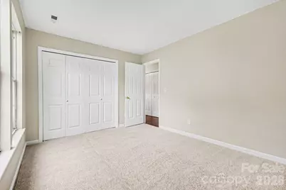 7925 Turquoise Drive, Charlotte, NC 28215 - Photo 13