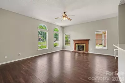 7925 Turquoise Drive, Charlotte, NC 28215 - Photo 5