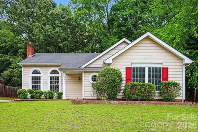 7925 Turquoise Drive, Charlotte, NC 28215 - Photo 1
