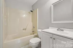 7925 Turquoise Dr, Charlotte, NC 28215 - Photo 21