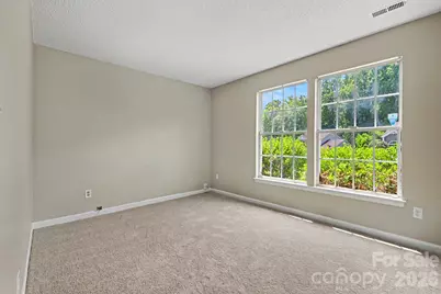 7925 Turquoise Drive, Charlotte, NC 28215 - Photo 17