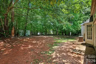 7925 Turquoise Dr, Charlotte, NC 28215 - Photo 25