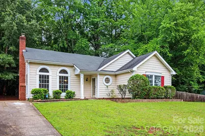 7925 Turquoise Drive, Charlotte, NC 28215 - Photo 3