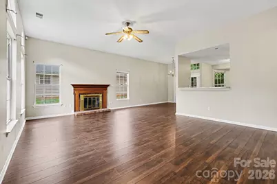 7925 Turquoise Drive, Charlotte, NC 28215 - Photo 5