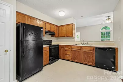 7925 Turquoise Drive, Charlotte, NC 28215 - Photo 11