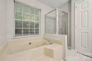 7925 Turquoise Dr, Charlotte, NC 28215 - Photo 25