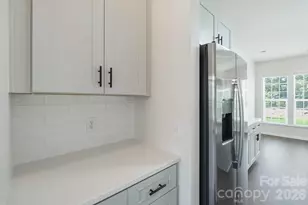 7633 Rathburn Ln, Charlotte, NC 28277 - Photo 23