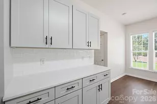 7633 Rathburn Ln, Charlotte, NC 28277 - Photo 21