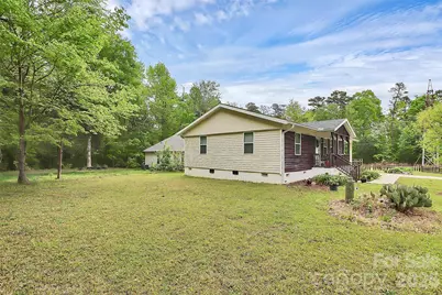 8301 Washington Boulevard, Charlotte, NC 28262 - Photo 9