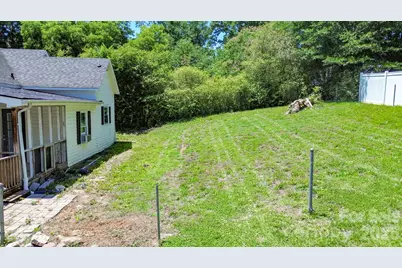 638 W Main Extension, Lincolnton, NC 28092 - Photo 23