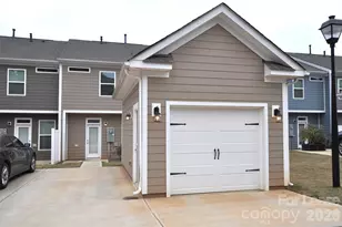 536 Laurel Walk Ln, Belmont, NC 28012 - Photo 3