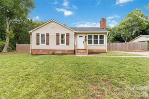 992 Twin Lakes Rd, Rock Hill, SC 29732 - Photo 1