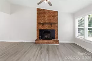 992 Twin Lakes Rd, Rock Hill, SC 29732 - Photo 5