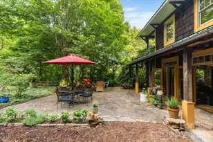 128 Barnet Mountain Dr, Marshall, NC 28753 - Photo 11