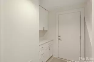 335 E Tremont Ave, Charlotte, NC 28203 - Photo 35