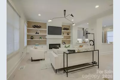 335 E Tremont Avenue, Charlotte, NC 28203 - Photo 5