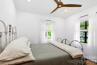 38 Aurora Drive, Asheville, NC 28805 - Photo 15