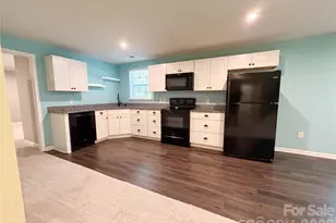 1563 Callahan Rd, Fort Mill, SC 29715 - Photo 7