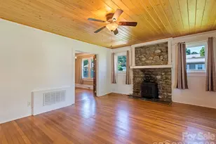 40 Avery St, Waynesville, NC 28786 - Photo 15