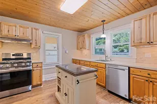 40 Avery St, Waynesville, NC 28786 - Photo 21