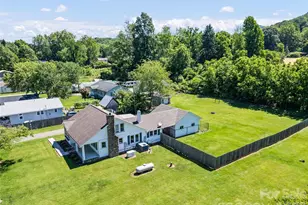 40 Avery St, Waynesville, NC 28786 - Photo 5