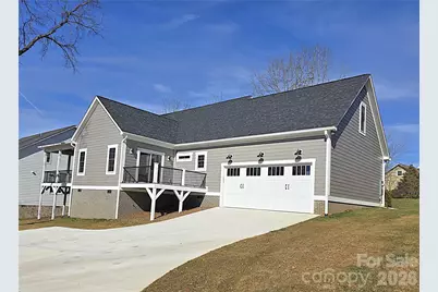 405 19th Avenue Circle NW, Hickory, NC 28601 - Photo 47