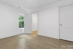 129 S Gardner Ave, Charlotte, NC 28208 - Photo 41