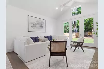 129 S Gardner Avenue, Charlotte, NC 28208 - Photo 13