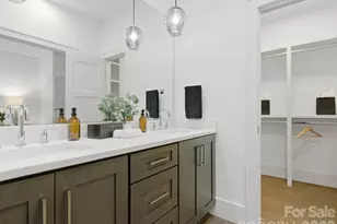 129 S Gardner Ave, Charlotte, NC 28208 - Photo 27