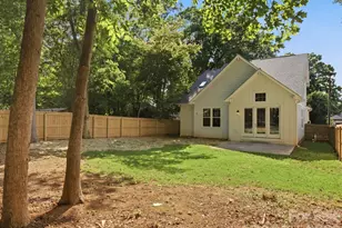 129 S Gardner Ave, Charlotte, NC 28208 - Photo 41