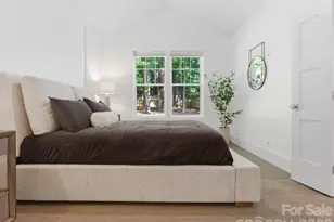 129 S Gardner Ave, Charlotte, NC 28208 - Photo 21