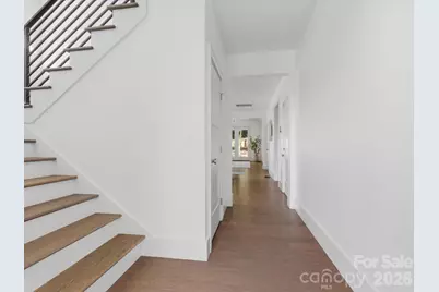 129 S Gardner Avenue, Charlotte, NC 28208 - Photo 5