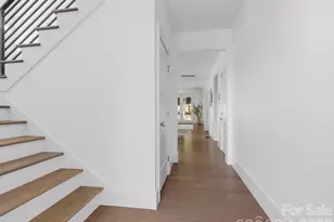 129 S Gardner Ave, Charlotte, NC 28208 - Photo 5