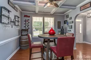 126 Misty Woods Dr, Lake Wylie, SC 29710 - Photo 9