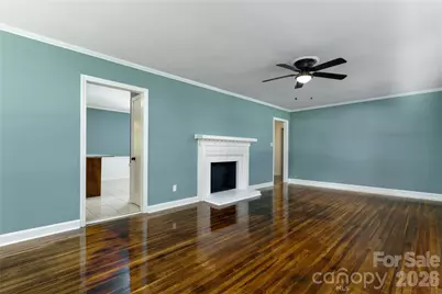 214 McGinnis Avenue, Lincolnton, NC 28092 - Photo 5