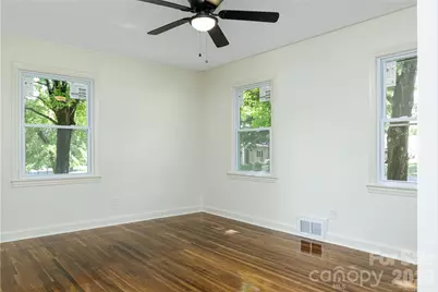 214 McGinnis Avenue, Lincolnton, NC 28092 - Photo 15