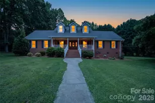 8234 Dennis Rd, Charlotte, NC 28227 - Photo 1