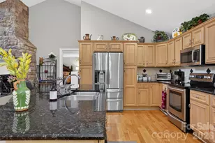 8234 Dennis Rd, Charlotte, NC 28227 - Photo 17