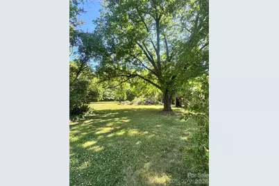 3449 Taylorsville Highway, Statesville, NC 28625 - Photo 13