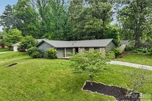 21 Glen Meadows Rd, Arden, NC 28704 - Photo 3