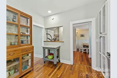 102 Courtland Avenue, Asheville, NC 28801 - Photo 11