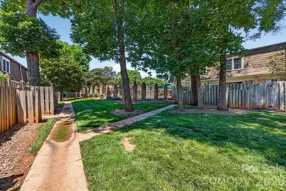2229 Rexford Road #C, Charlotte, NC 28211 - Photo 31